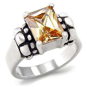 BEAUTIFUL CHAMPAGNE CZ LADIES RING - Size 9