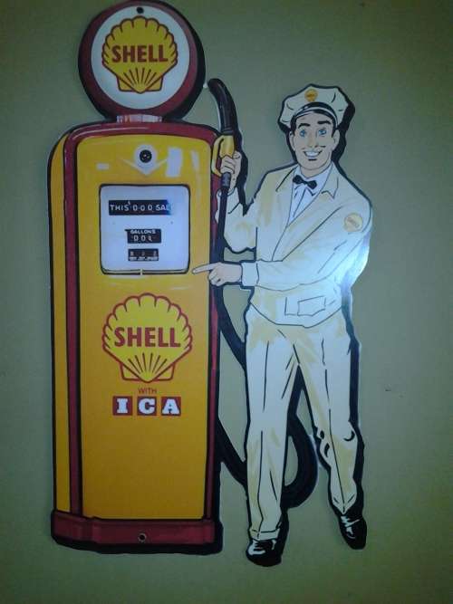 shelpump plastic cutout man