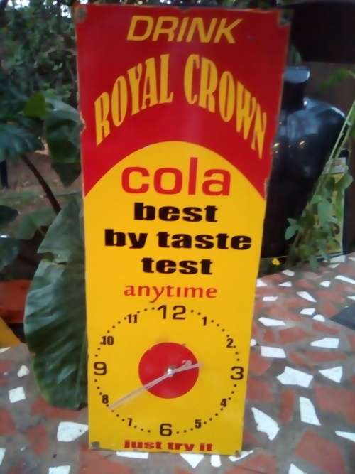 Royal crown clock sign