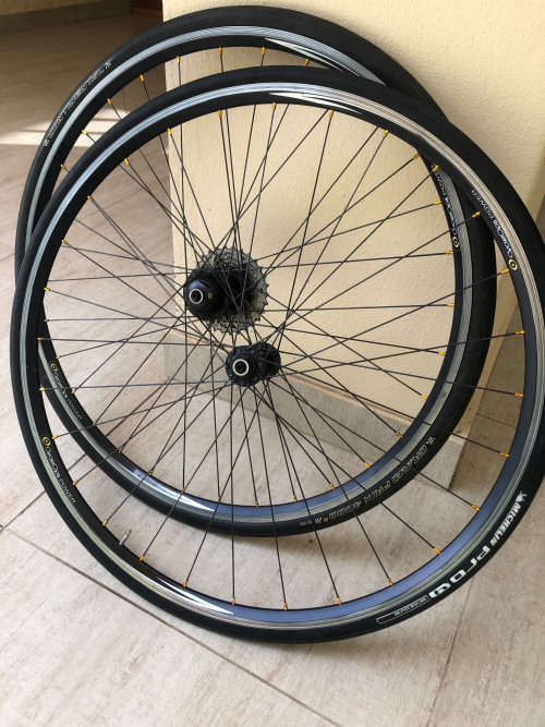 CycleOps G3 Power meter wheel set (excluding spindles) - good condition - for collection in Sandton