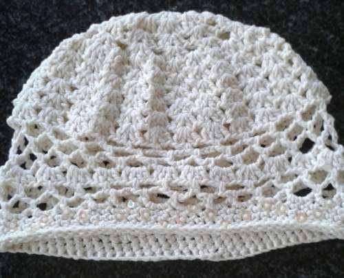 Vintage off-white cotton crochet beanie / hat