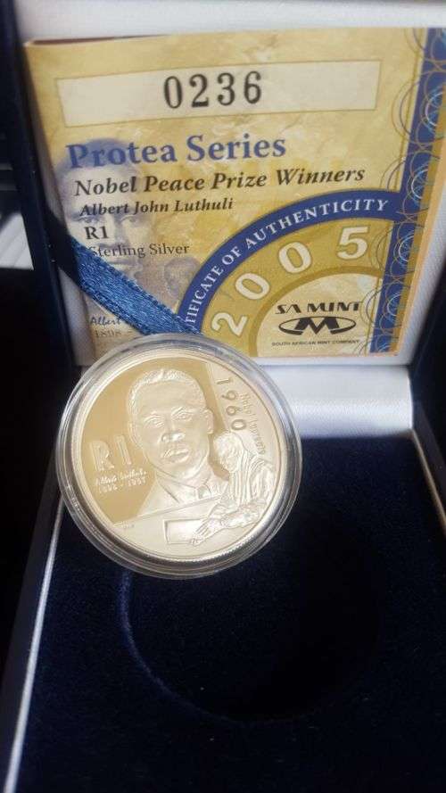 # 2005 Proof Silver R1 - Albert Luthuli - Nobel Laureate - LOW MINTAGE  COA 0236 #