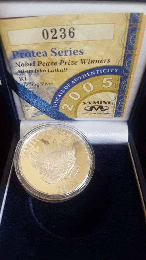 # 2005 Proof Silver R1 - Albert Luthuli - Nobel Laureate - LOW MINTAGE  COA 0236 #