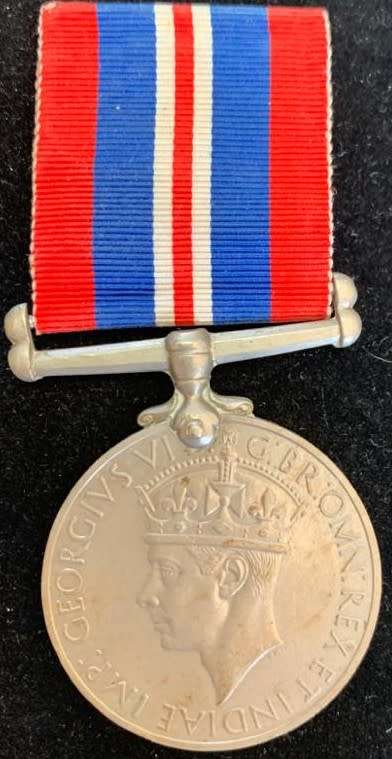 WW11 : WAR MEDAL ( SA COLEMAN)