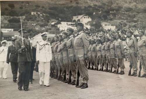 WW2 : TJ NEL (SET OF 4 ) NO191504 WITH PHOTOS