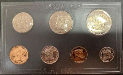 1988 SA MINT PACK