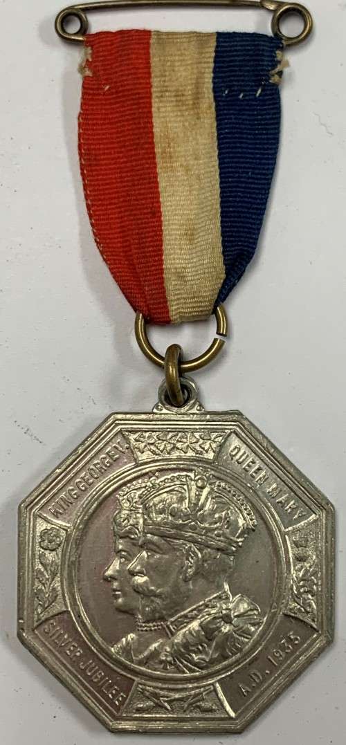 Real Silver Jubilee Medal of King George V and Queen Mary.