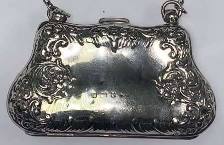 Turn of the Century Stirling Silver (80gr+/-) Mini Finger Handbag.