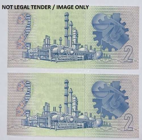 Gov. G. De Kock Consequential R2 Notes, 3rd issue No: FN5301868 and 69.