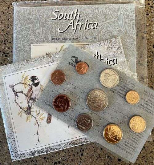 1994 SOUTH AFRICAN UNC AND BRILLIANT UNC COIN SET