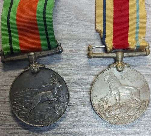 4 x WW2 MEDALS ISSUED TO TSD BROOKS