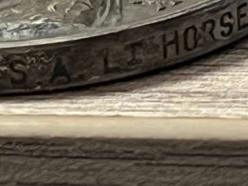 QSA - 2106 TPR, PC HOOKER S.A LI  HORSE - WITH 2 MINIATURE WAR MEDALS