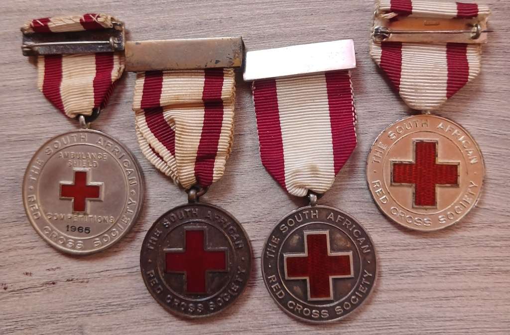 4 X RED CROSS SOCIETY MEDALS ( 92.5 SILVER )