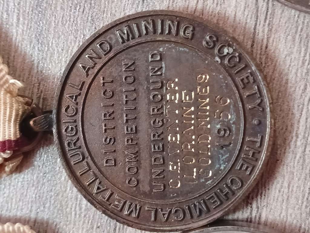 4 X RED CROSS SOCIETY MEDALS ( 92.5 SILVER )