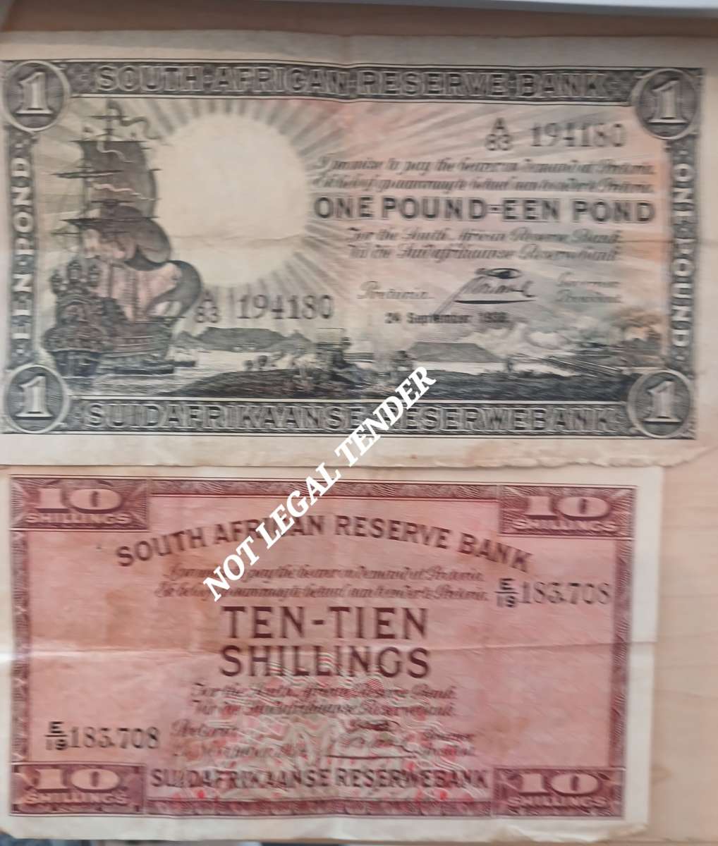2 x SOUTRH AFRICAN RESERVE BANK NOTES : 1 X 10 SHILLING AND 1 X POUND