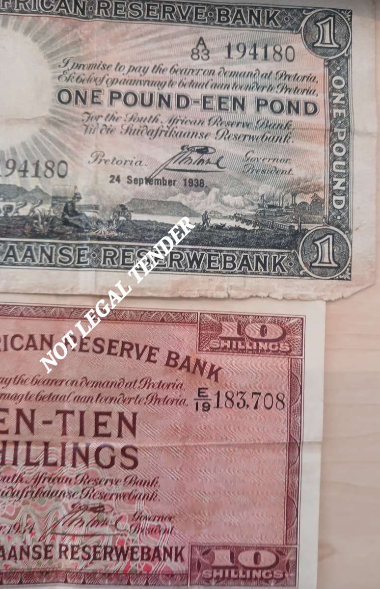 2 x SOUTRH AFRICAN RESERVE BANK NOTES : 1 X 10 SHILLING AND 1 X POUND