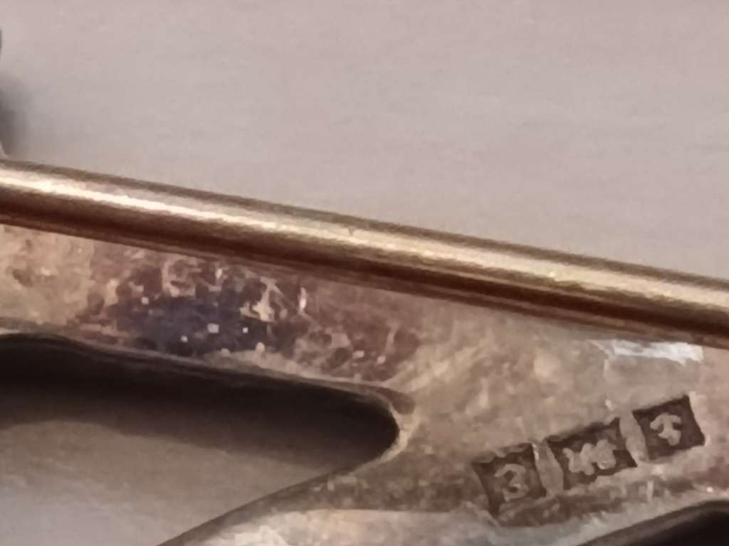 MINERS GOLD RUSH 1890-1896 TOKEN SPADE AND AXE- 92.5 SILVER