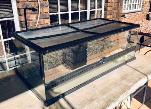 Exo Terra Natural Terrarium Large/Low 90 x 45 x 30 cm / 36 x 18 x 12 (WxDxH)