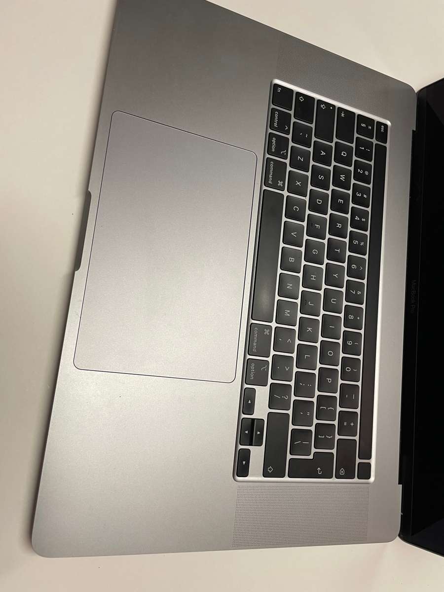 Macbook Pro 16` A2141 Intel i9 1TB SSD 2019 *Please Read*