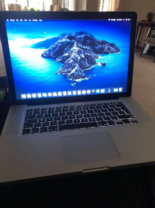 MacBook Pro 15 Quad Core i7