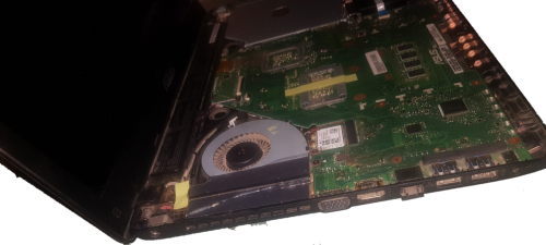 Late 2016* Asus Fx550v, i5 6th gen, 8Gb Ram,2Gb DDr5 Nvidia 950m Read description