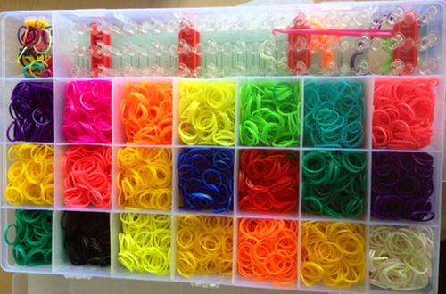 Loom Kit with 4600 units.