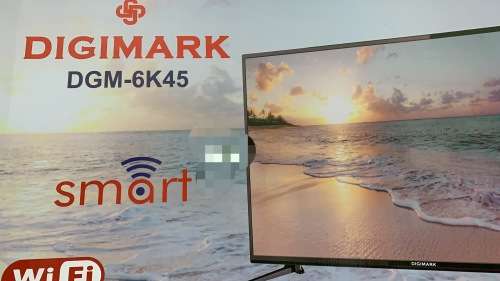 Digimark 45 `smart TV DGM-6K45