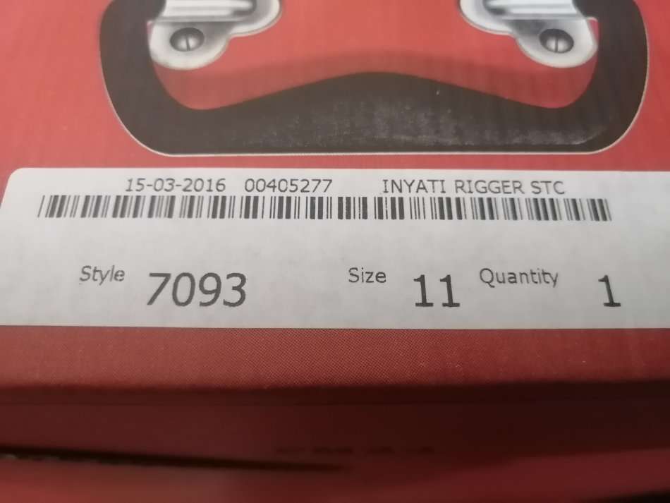 *BARGAIN*  NEW INYATI Riggers Safety Boots  - Black - Size 11