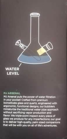 MJ Arsenal Cache Glass Bong (Retail R1200)