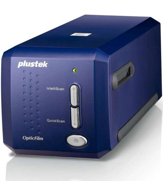 Plustek Opticfilm 8100 Film and Slide Scanner