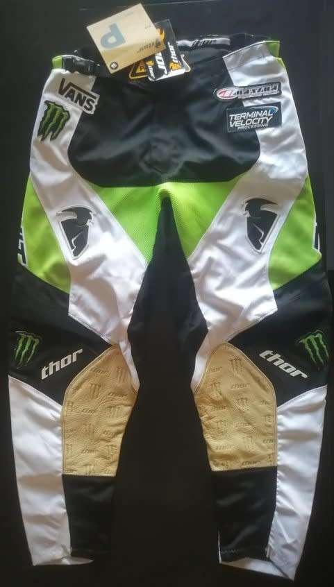 New THOR Pro Circuit Kawasaki MX pants