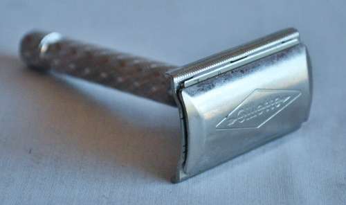 Vintage Gillette Razor Made in Endland