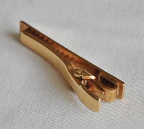 Vintage gold tone tie clip