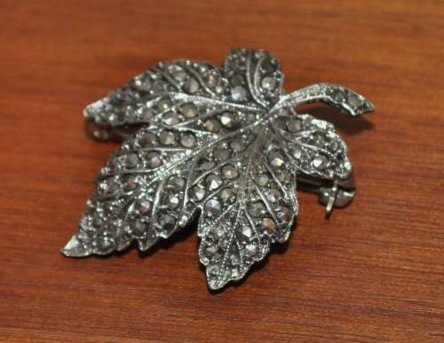 Vintage Sterling Silver and Marcasite Maple Leaf Brooch Pin stamped STR