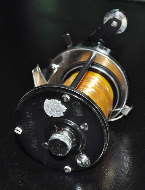 Vintage ABU Garcia Sweden Ambassadeur 10000C Fishing Reel in original box