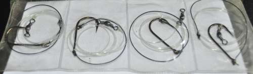 Job Lot - Booklet filled Steel wire traces with Mustad Hooks