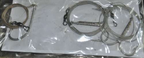 Job Lot - Booklet filled Steel wire traces for shark fishing with Mustad Hooks