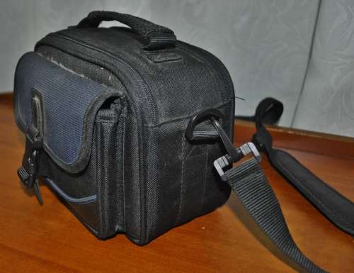 Sony Handycam DCR-HC28E Digital Video Camera Recorder with carrying case