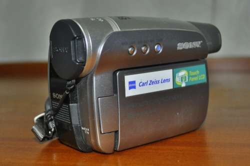 Sony Handycam DCR-HC28E Digital Video Camera Recorder with carrying case