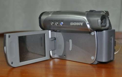 Sony Handycam DCR-HC28E Digital Video Camera Recorder with carrying case