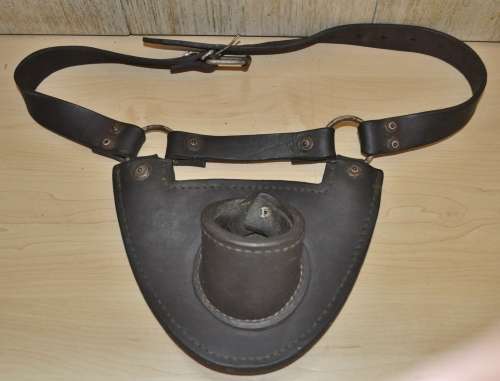 Vintage Leather Rod Bucket Fishing Belt for deep sea fishing