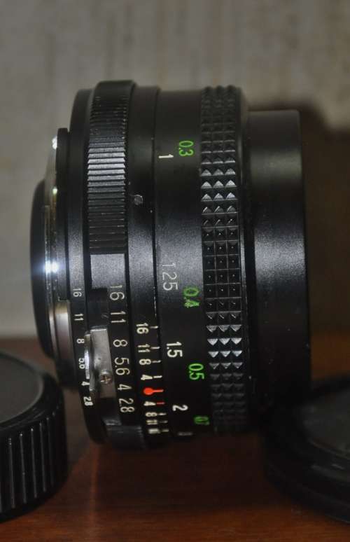 Vintage Vivitar 49mm 28mm 1:2.8 MC Close Focus Wide Angle No. 28234652