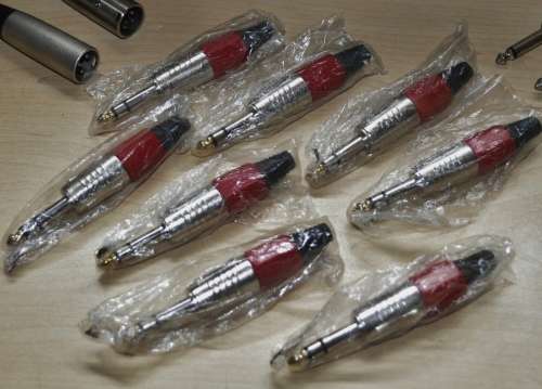 Lot of 3 Audio cables, 9 6.3 mm Audio Jacks, 2 Microphone Jacks