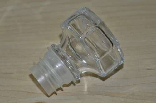 Retro, vintage Arcoroc France Octine-clear Octagonal Glass Carafe with stopper