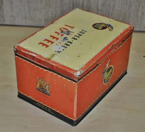 Vary Rare Vintage Large 4lbs Sharps Super-Kreem Assorted Toffee Tin C1940