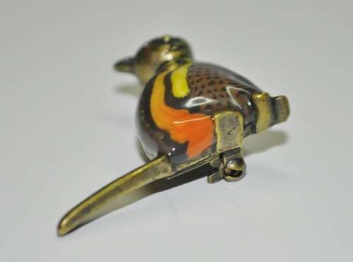 Antique Brass Tone Cat Brooch with Red rhinesTone Eyes signed Honey