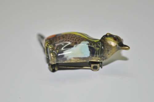 Antique Brass Tone Cat Brooch with Red rhinesTone Eyes signed Honey