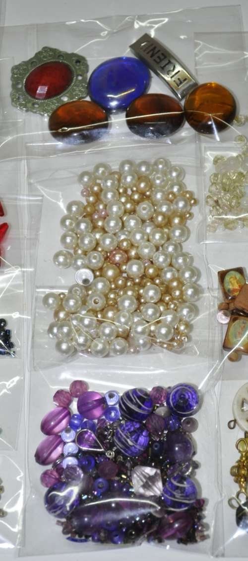 Bulk lot of vintage beads and other jewellery crafting materials
