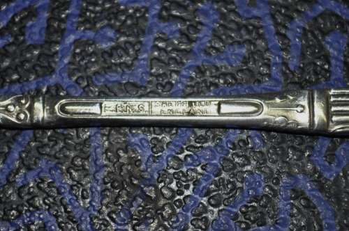 Vintage Sipelia Sheffield EPSN Apostles Box Set - 6 Teaspoons and 1 Tea Strainer (As new)