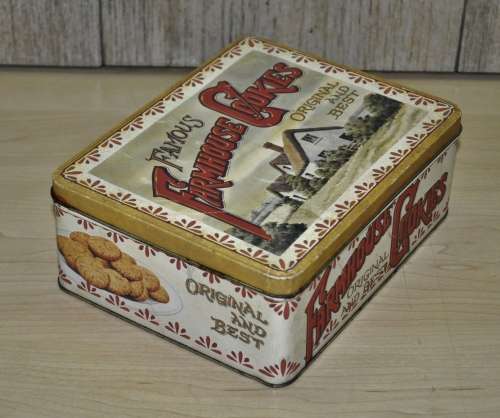 Vintage, Collectible Famous Farmhouse Cookies Tin